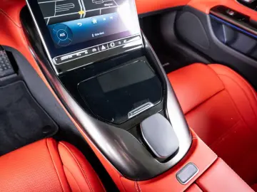 MERCEDES-BENZ SL 63 AMG BY KEYVANY Performance Seats&hellip;