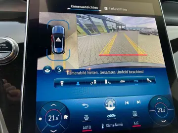 MERCEDES-BENZ GLC 300 4M AMG MBUX Night 360  AHK Mem&hellip;