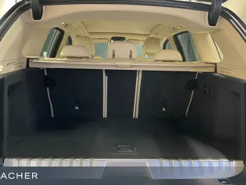 BMW X3 xDrive 30e LCPro.HuD RFK Laser Pano