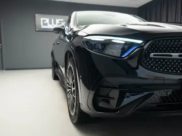 Mercedes Benz GLC 220d 4Matic AMG  Pano HUD Burmester Vent