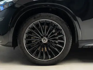 Mercedes Benz GLC 220d 4Matic AMG  Pano HUD Burmester Vent