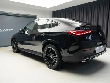 Mercedes Benz GLC 220d 4Matic AMG  Pano HUD Burmester Vent