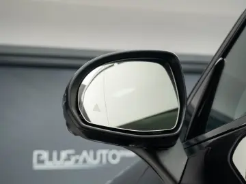 Mercedes Benz GLC 220d 4Matic AMG  Pano HUD Burmester Vent