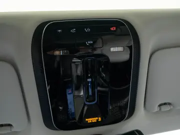 Mercedes Benz GLC 220d 4Matic AMG  Pano HUD Burmester Vent