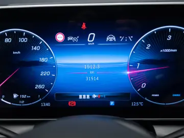 Mercedes Benz GLC 220d 4Matic AMG  Pano HUD Burmester Vent