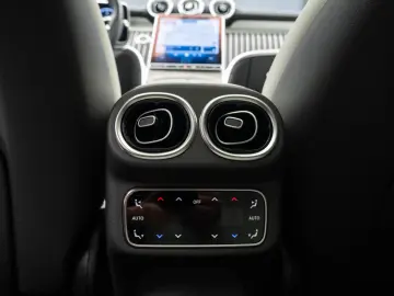 Mercedes Benz GLC 220d 4Matic AMG  Pano HUD Burmester Vent