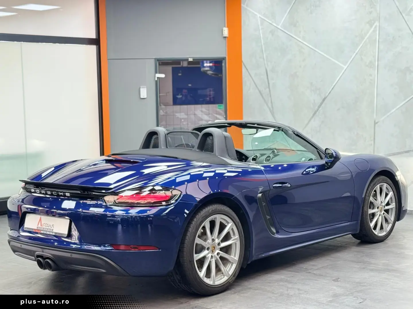Porsche Boxster 718 2.0 Turbo  XEN SPORTAGA KAM CHRONO