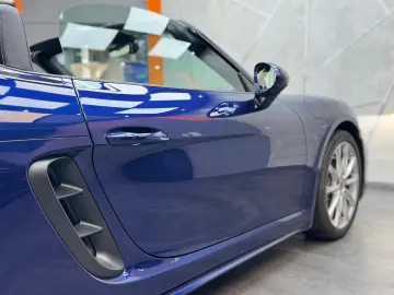 Porsche Boxster 718 2.0 Turbo  XEN SPORTAGA KAM CHRONO