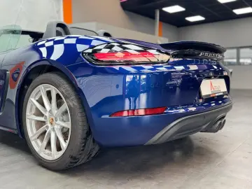 Porsche Boxster 718 2.0 Turbo  XEN SPORTAGA KAM CHRONO