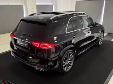 MERCEDES-BENZ GLE 400 d 4M AMG PANO HUD AIRMATIK AHK 22 ZOLL