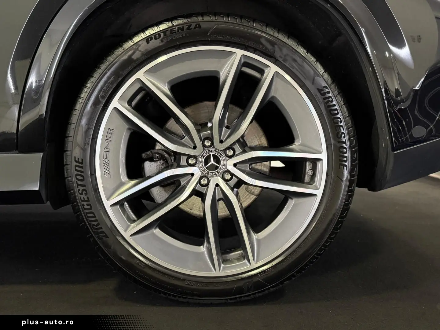 MERCEDES-BENZ GLE 400 d 4M AMG PANO HUD AIRMATIK AHK 22 ZOLL