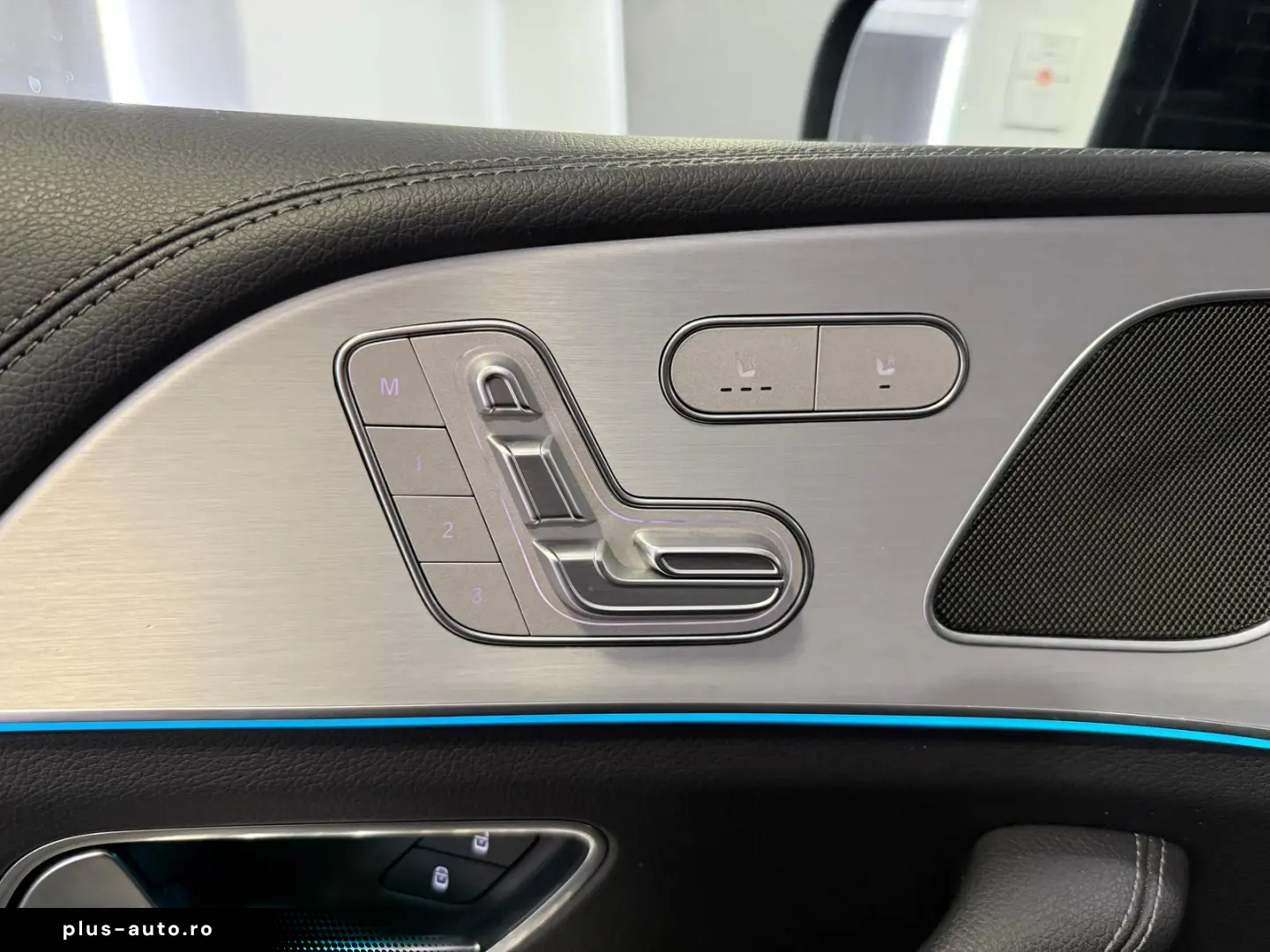 MERCEDES-BENZ GLE 400 d 4M AMG PANO HUD AIRMATIK AHK 22 ZOLL