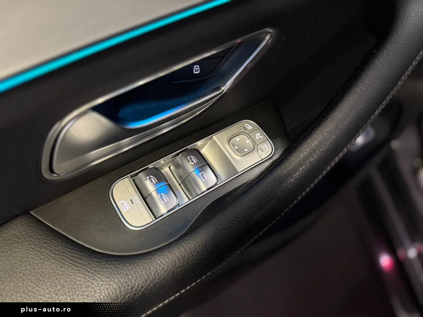 MERCEDES-BENZ GLE 400 d 4M AMG PANO HUD AIRMATIK AHK 22 ZOLL