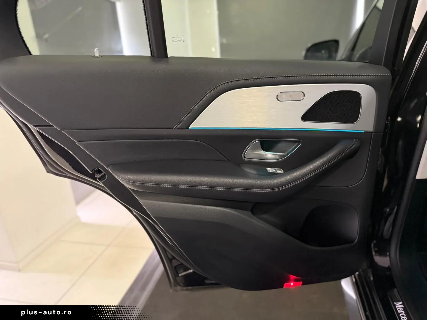 MERCEDES-BENZ GLE 400 d 4M AMG PANO HUD AIRMATIK AHK 22 ZOLL