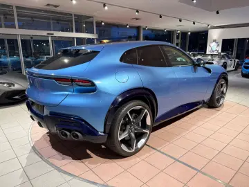 FERRARI Purosangue V12 FULL-CARBON-BLUE PANORAMA