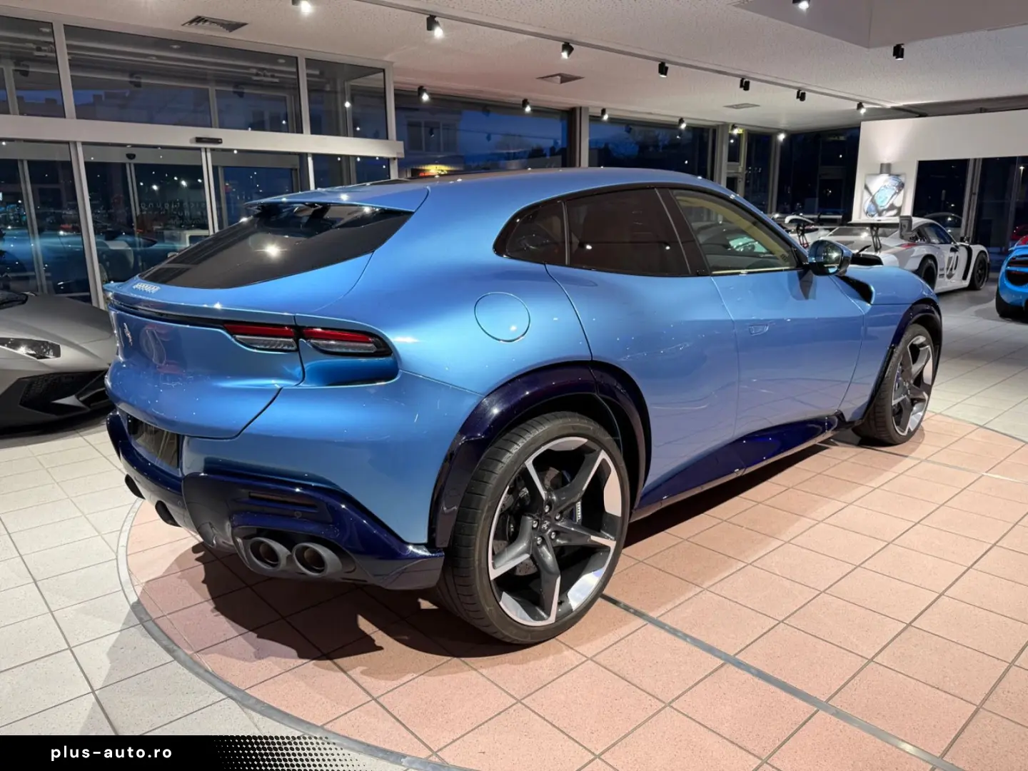 FERRARI Purosangue V12 FULL-CARBON-BLUE PANORAMA