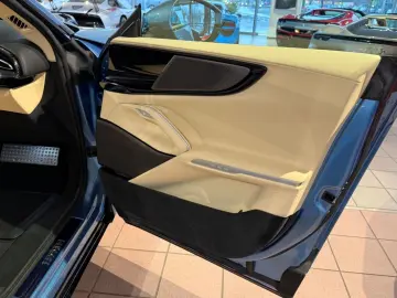 FERRARI Purosangue V12 FULL-CARBON-BLUE PANORAMA