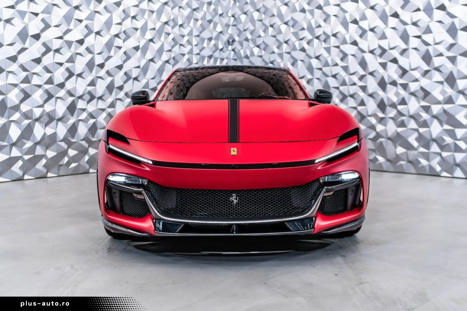 FERRARI Purosangue Cuoio Carbon