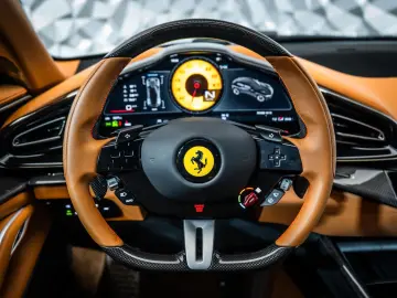 FERRARI Purosangue Cuoio Carbon