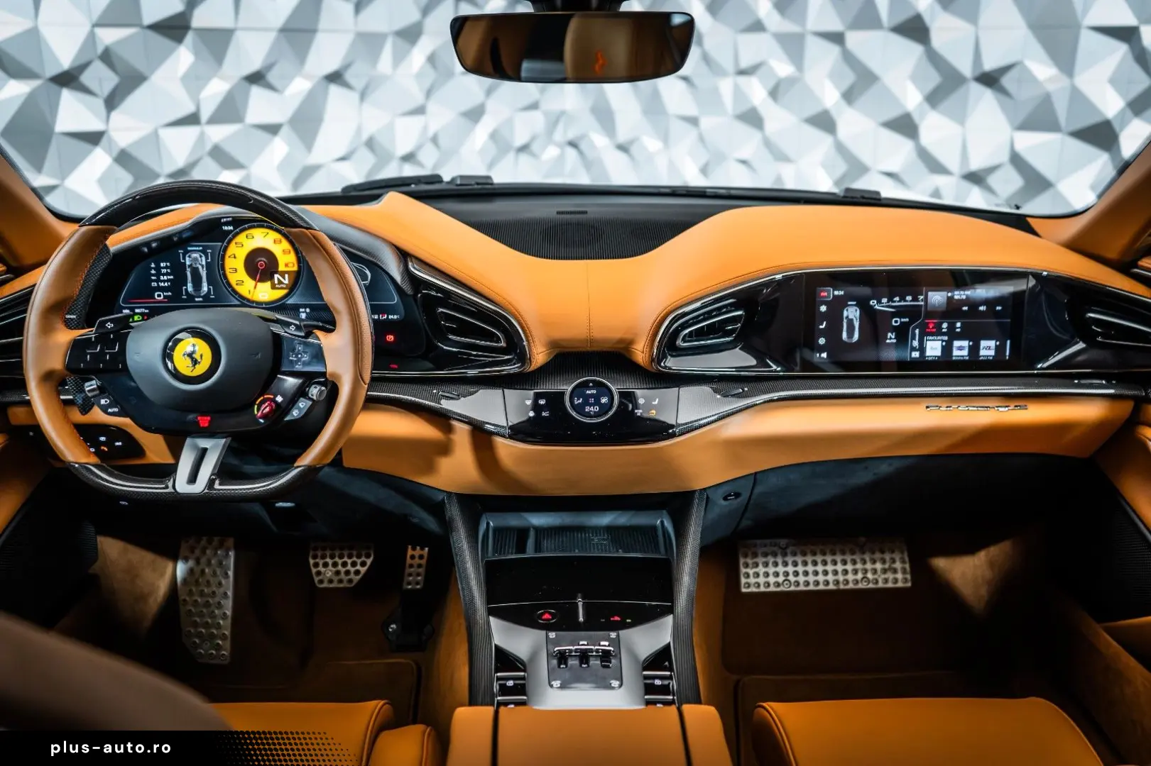 FERRARI Purosangue Cuoio Carbon