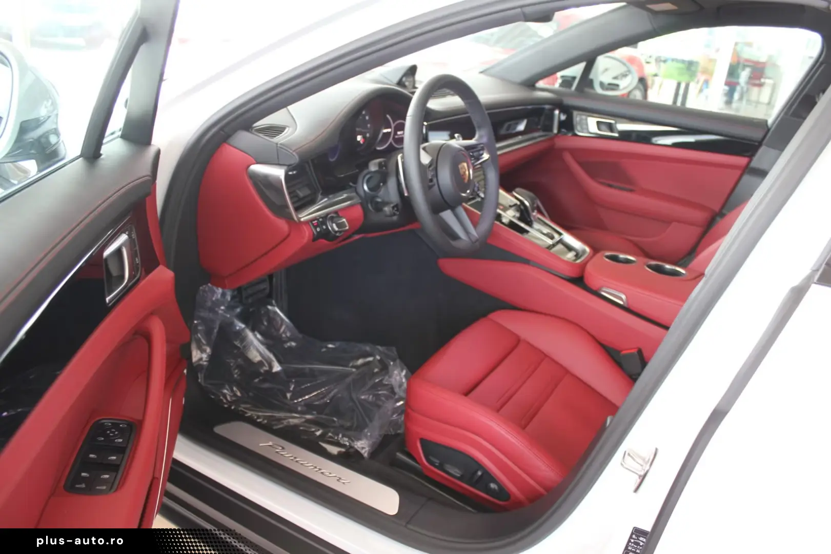 Porsche Panamera SportChrono Panorama 360  Ambiente GRA