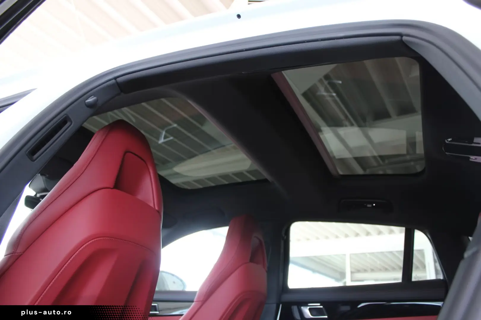 Porsche Panamera SportChrono Panorama 360  Ambiente GRA