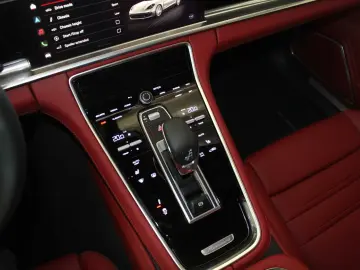 Porsche Panamera SportChrono Panorama 360  Ambiente GRA