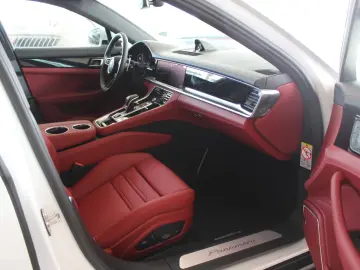 Porsche Panamera SportChrono Panorama 360  Ambiente GRA