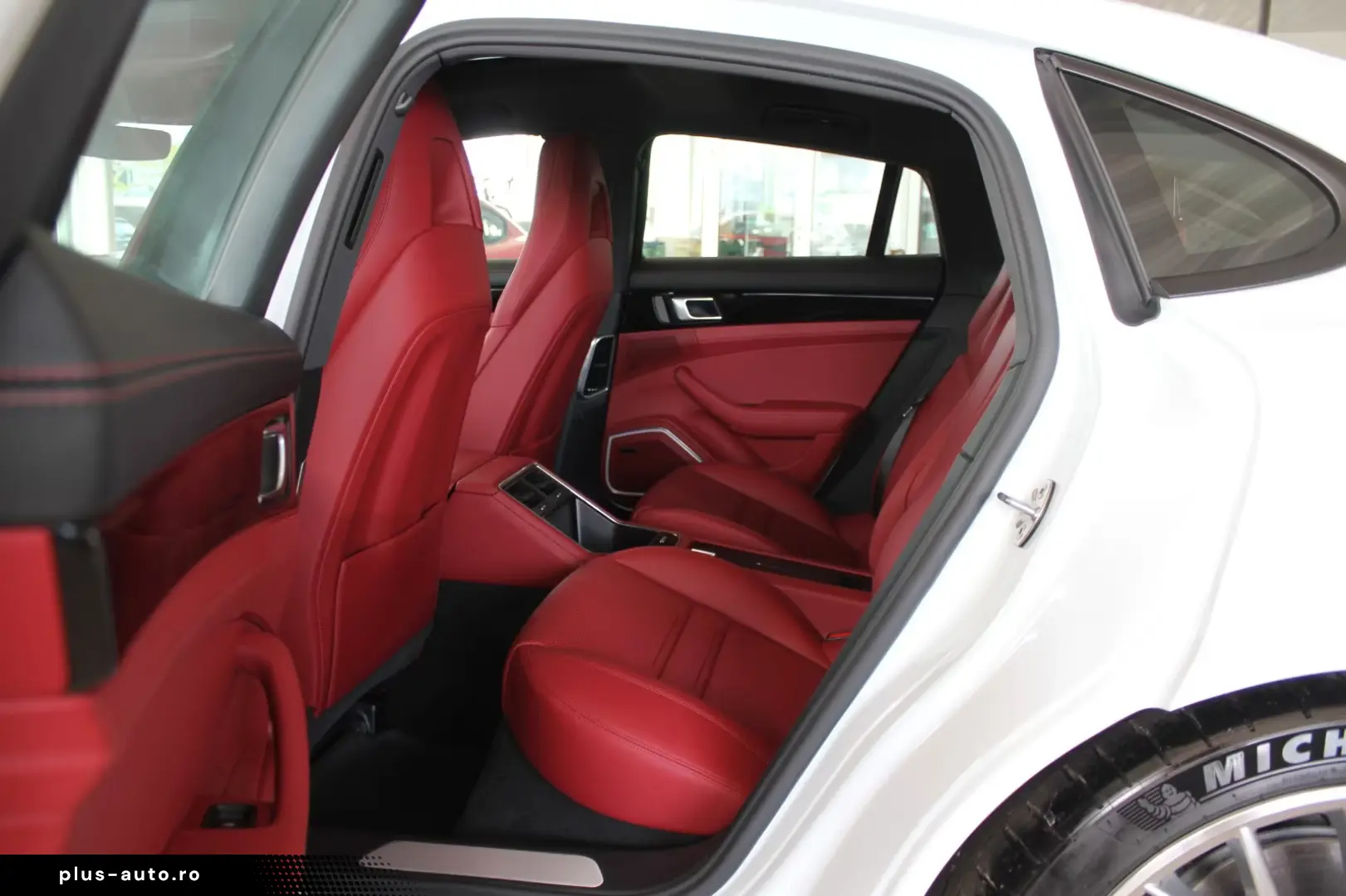 Porsche Panamera SportChrono Panorama 360  Ambiente GRA