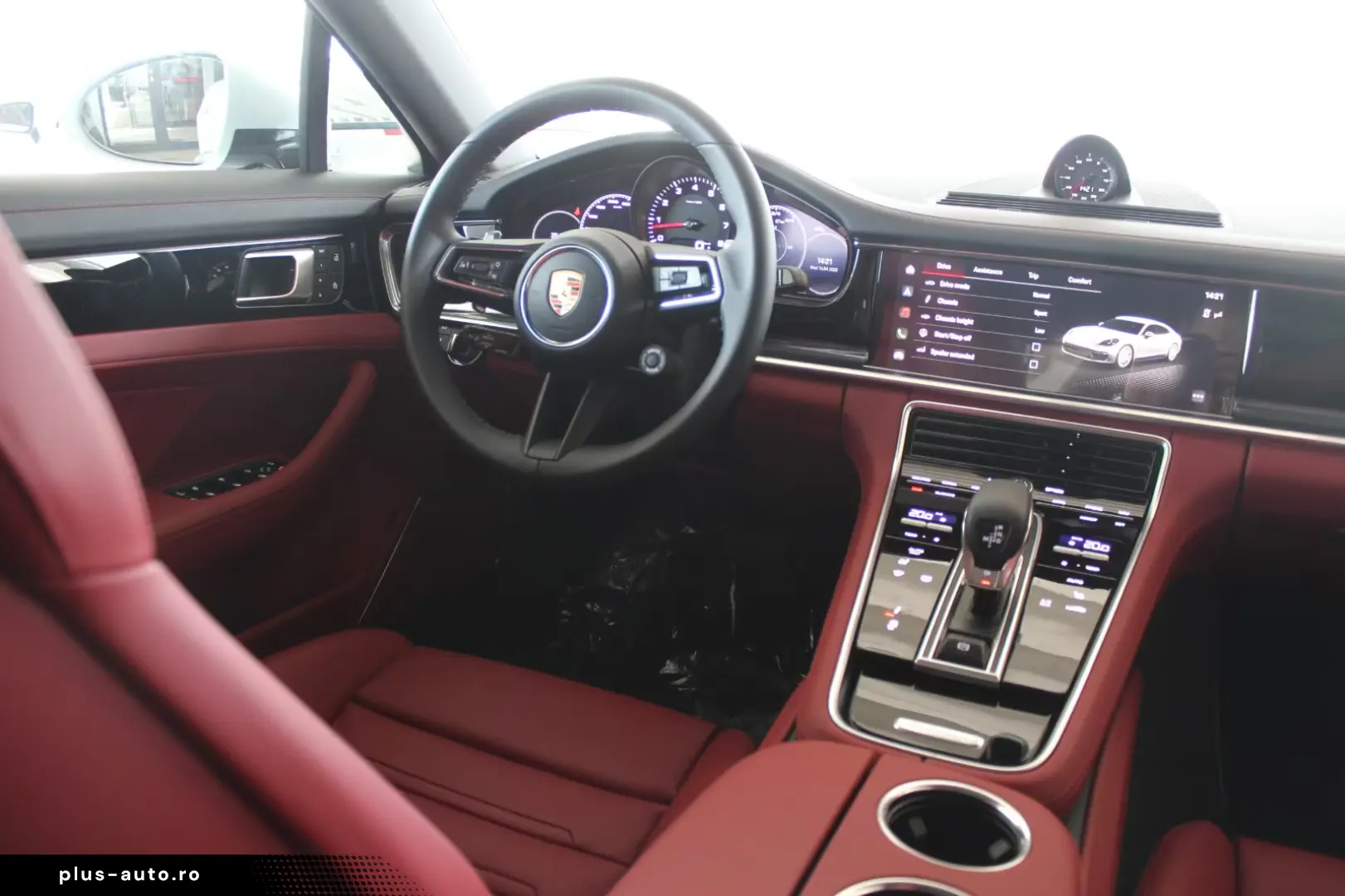 Porsche Panamera SportChrono Panorama 360  Ambiente GRA