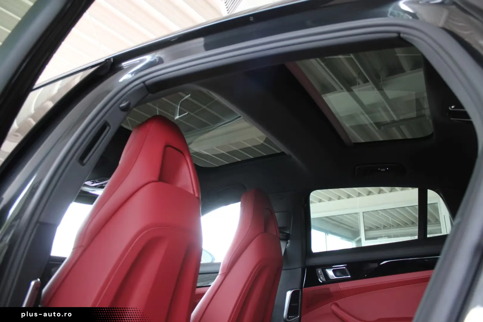 Porsche Panamera PlatinumEdition SportChrono Sportabgas