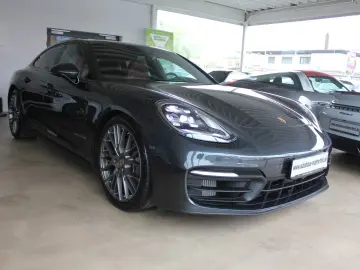 Porsche Panamera PlatinumEdition SportChrono Sportabgas