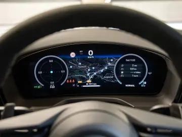 Porsche Panamera 4 InnoDrive passenger display BOSE