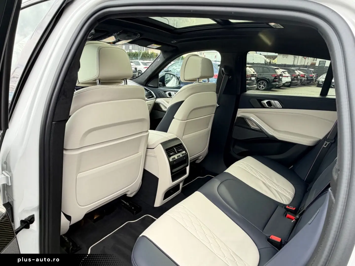 BMW X6 40xd MSPORT INDIVIDUAL 360 ACC HUD LASER AHK