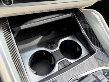 BMW X6 40xd MSPORT INDIVIDUAL 360 ACC HUD LASER AHK