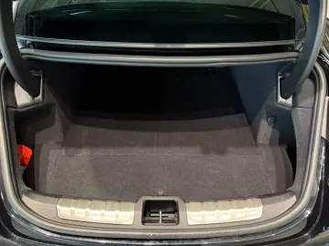 PORSCHE Taycan Turbo SBL SHZ Beifahrer Display Keramik