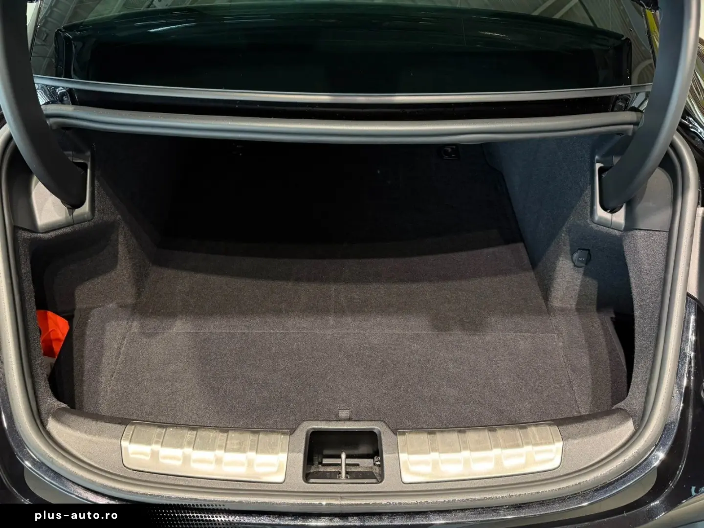 PORSCHE Taycan Turbo SBL SHZ Beifahrer Display Keramik