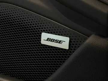 PORSCHE Taycan Turbo SBL SHZ Beifahrer Display Keramik