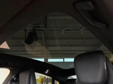 PORSCHE Taycan Turbo SBL SHZ Beifahrer Display Keramik