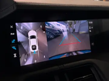 PORSCHE Taycan Turbo SBL SHZ Beifahrer Display Keramik