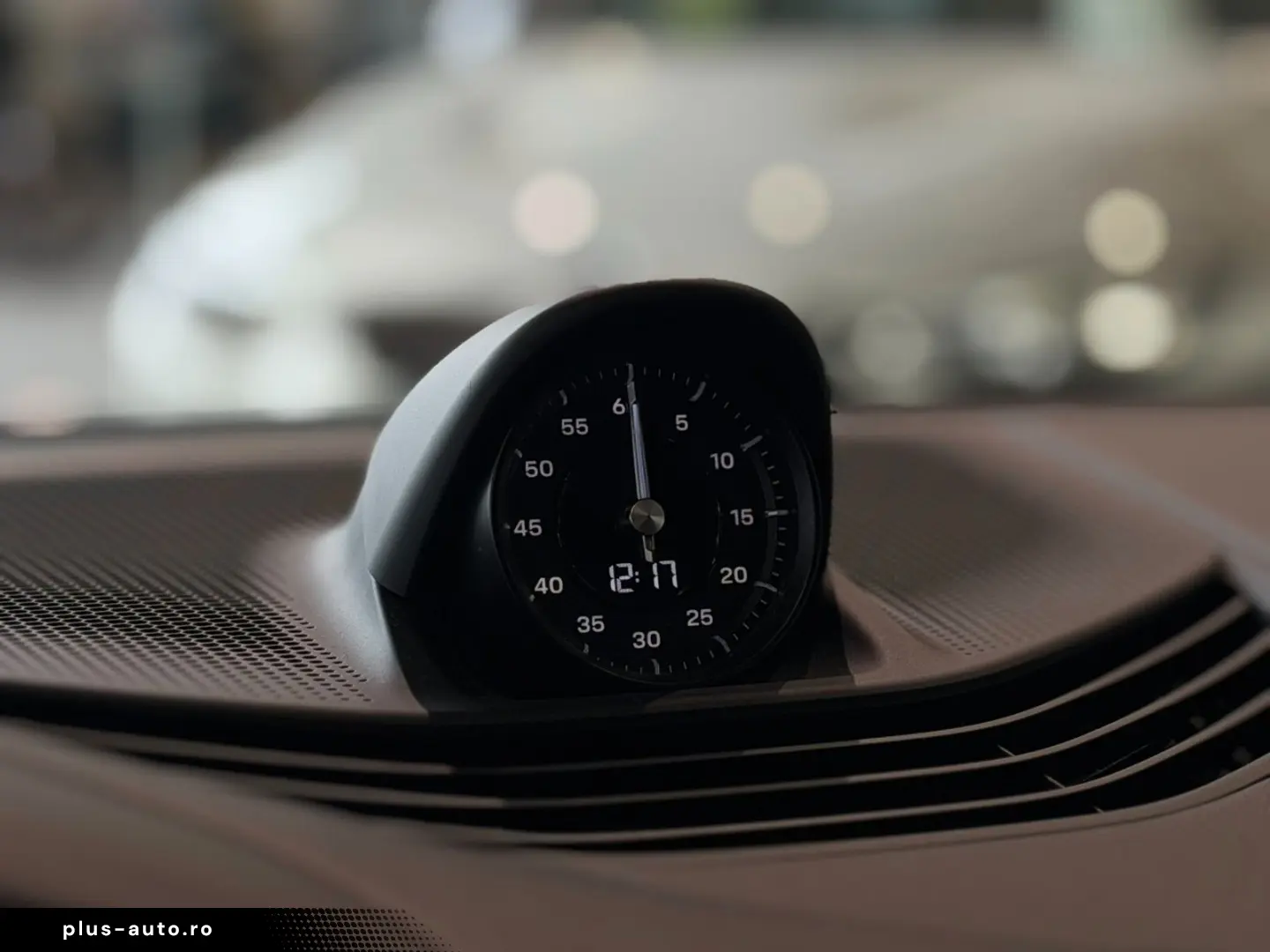 PORSCHE Taycan Turbo SBL SHZ Beifahrer Display Keramik