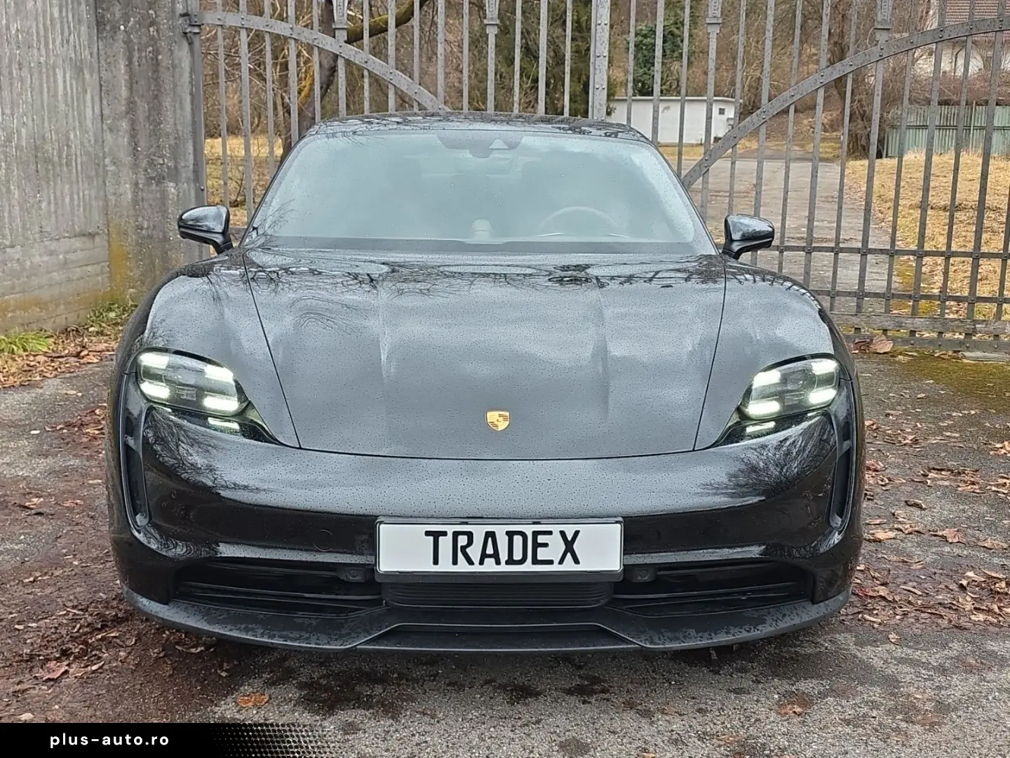 PORSCHE Taycan - Performance Batterie   Luftfederung