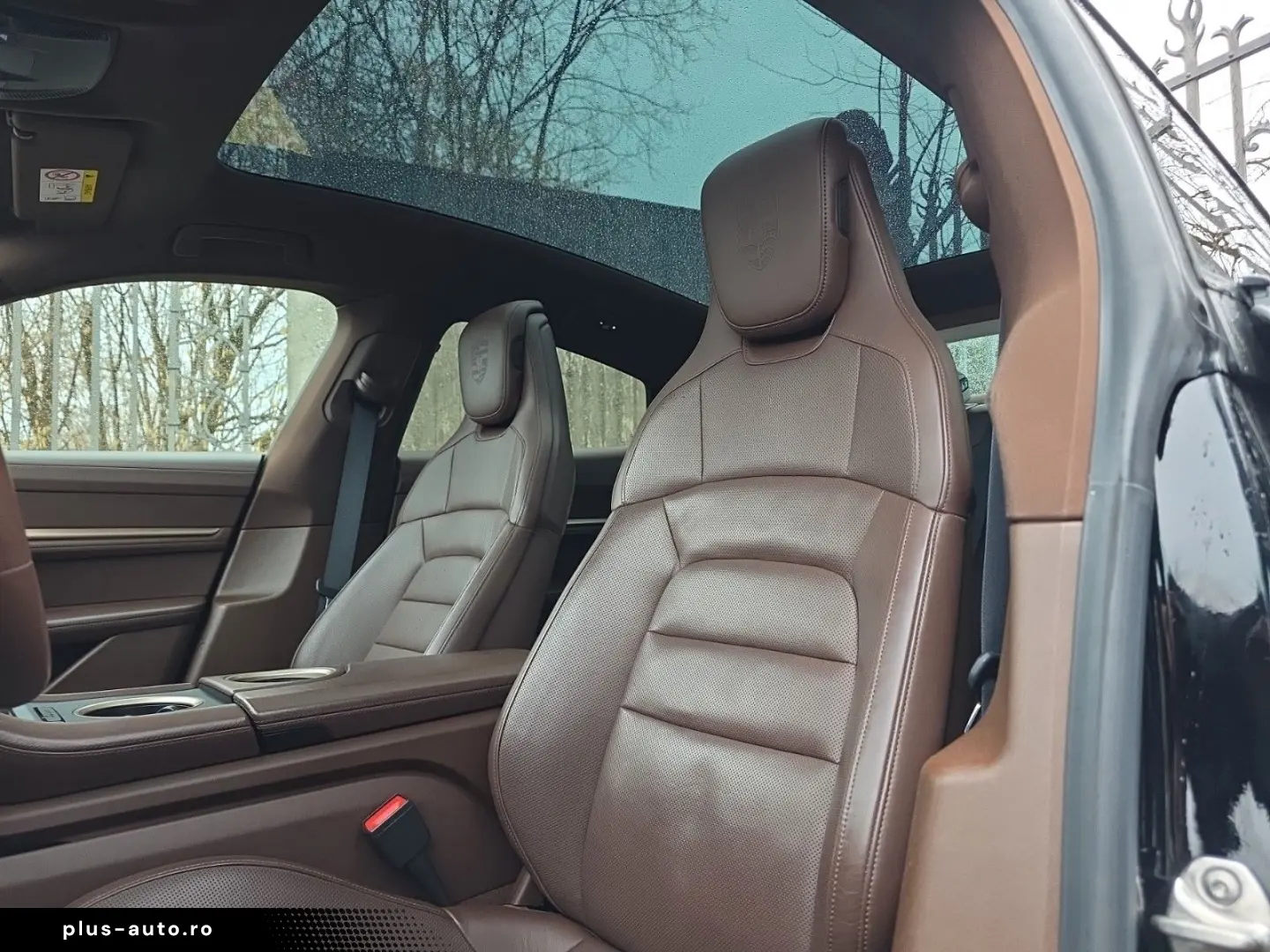 PORSCHE Taycan - Performance Batterie   Luftfederung