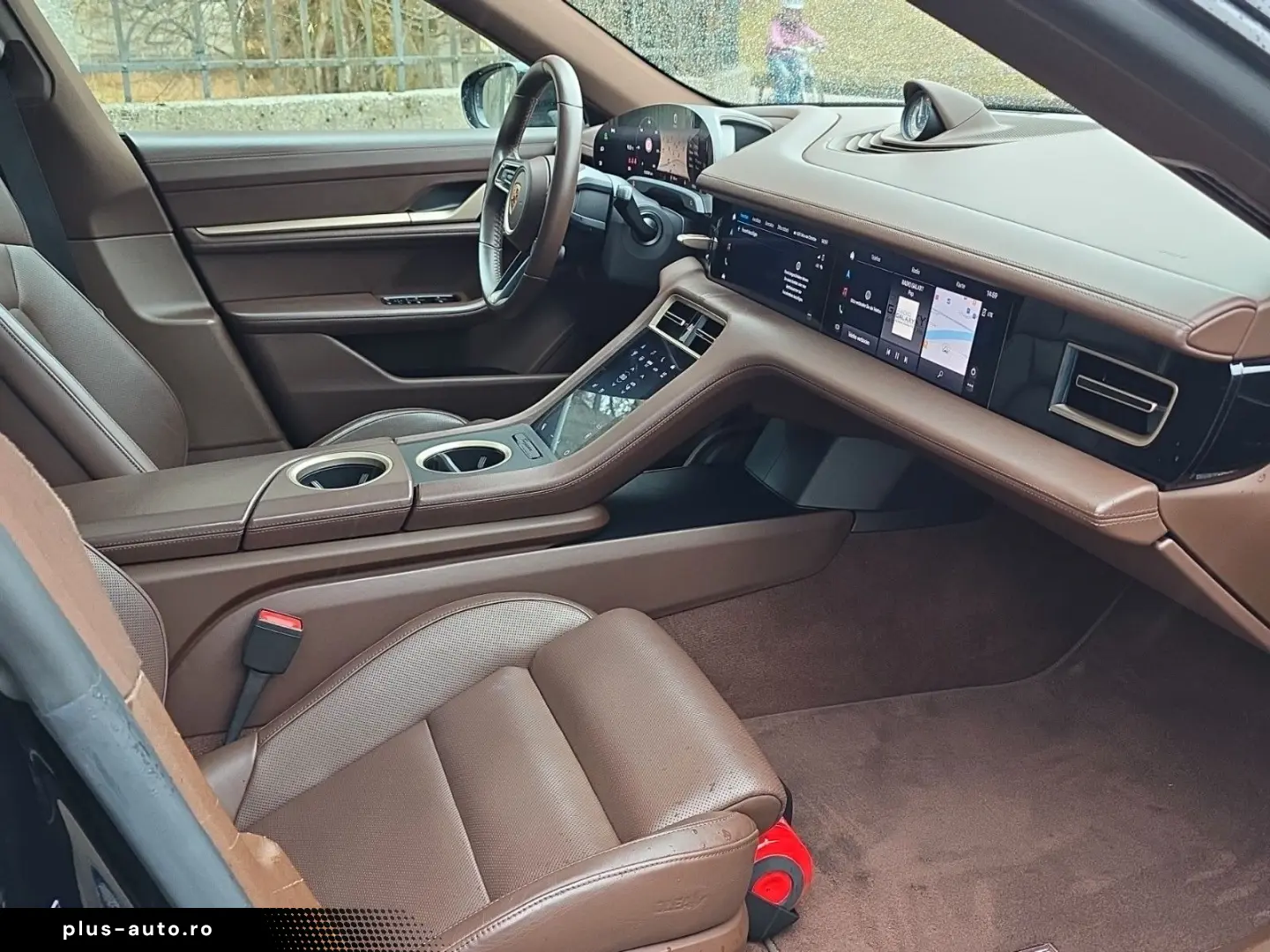 PORSCHE Taycan - Performance Batterie   Luftfederung