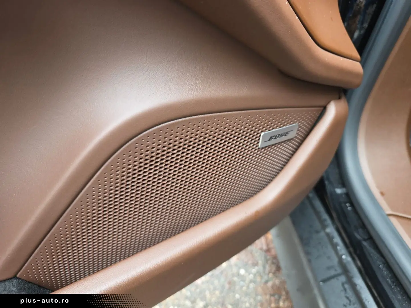 PORSCHE Taycan - Performance Batterie   Luftfederung