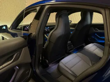 PORSCHE Taycan Performance 93 kWh-PANO-LUFT-SPORT CHRONO