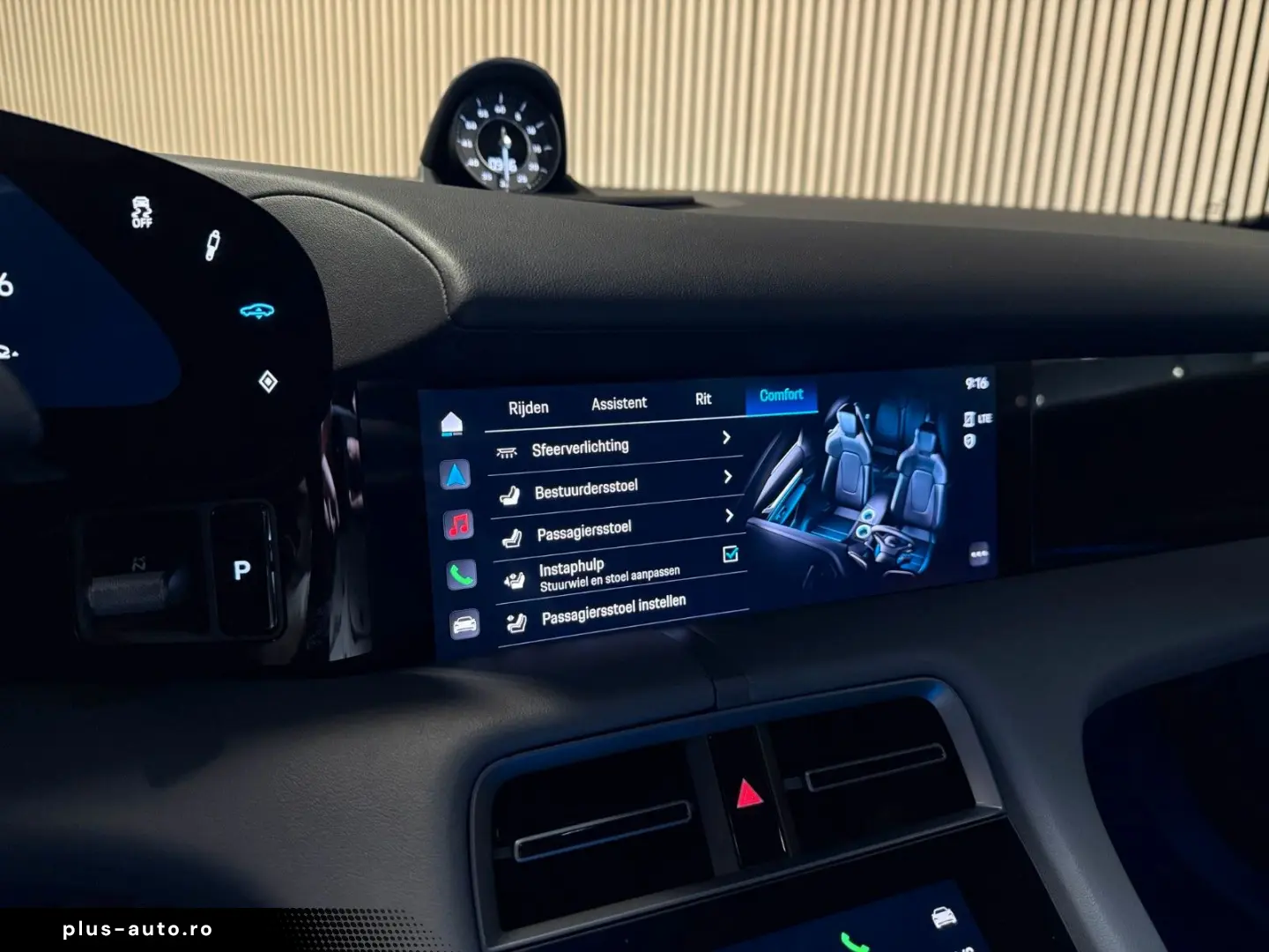 PORSCHE Taycan Performance 93 kWh-PANO-LUFT-SPORT CHRONO