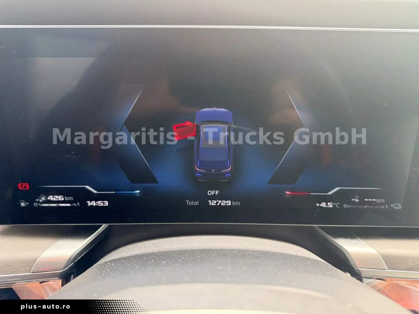 BMW M760e xDrive 21  TV Lounge B&W