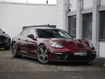 PORSCHE Panamera 4 E-Hybrid Platinum Edition PANO-MY2023