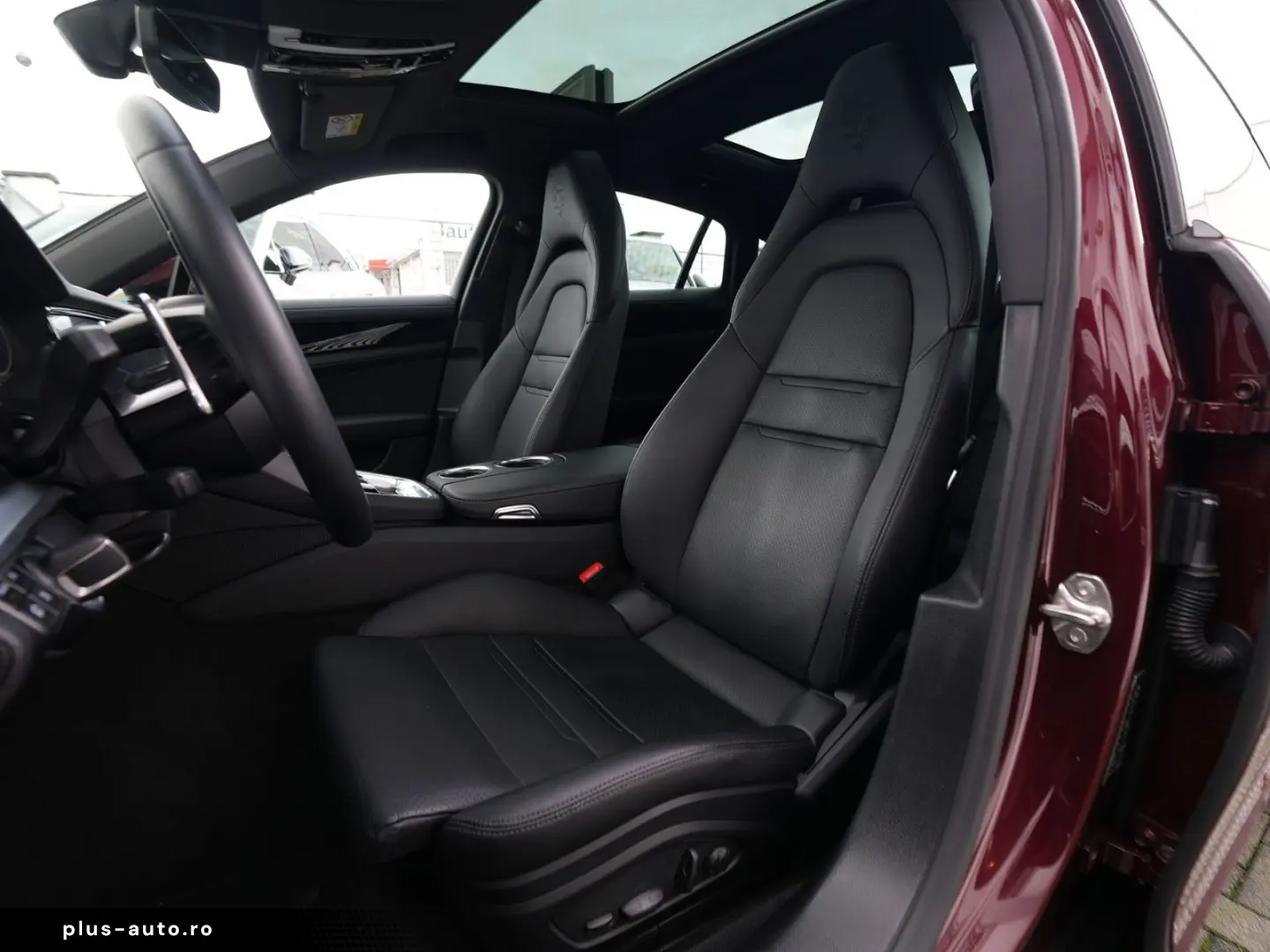 PORSCHE Panamera 4 E-Hybrid Platinum Edition PANO-MY2023